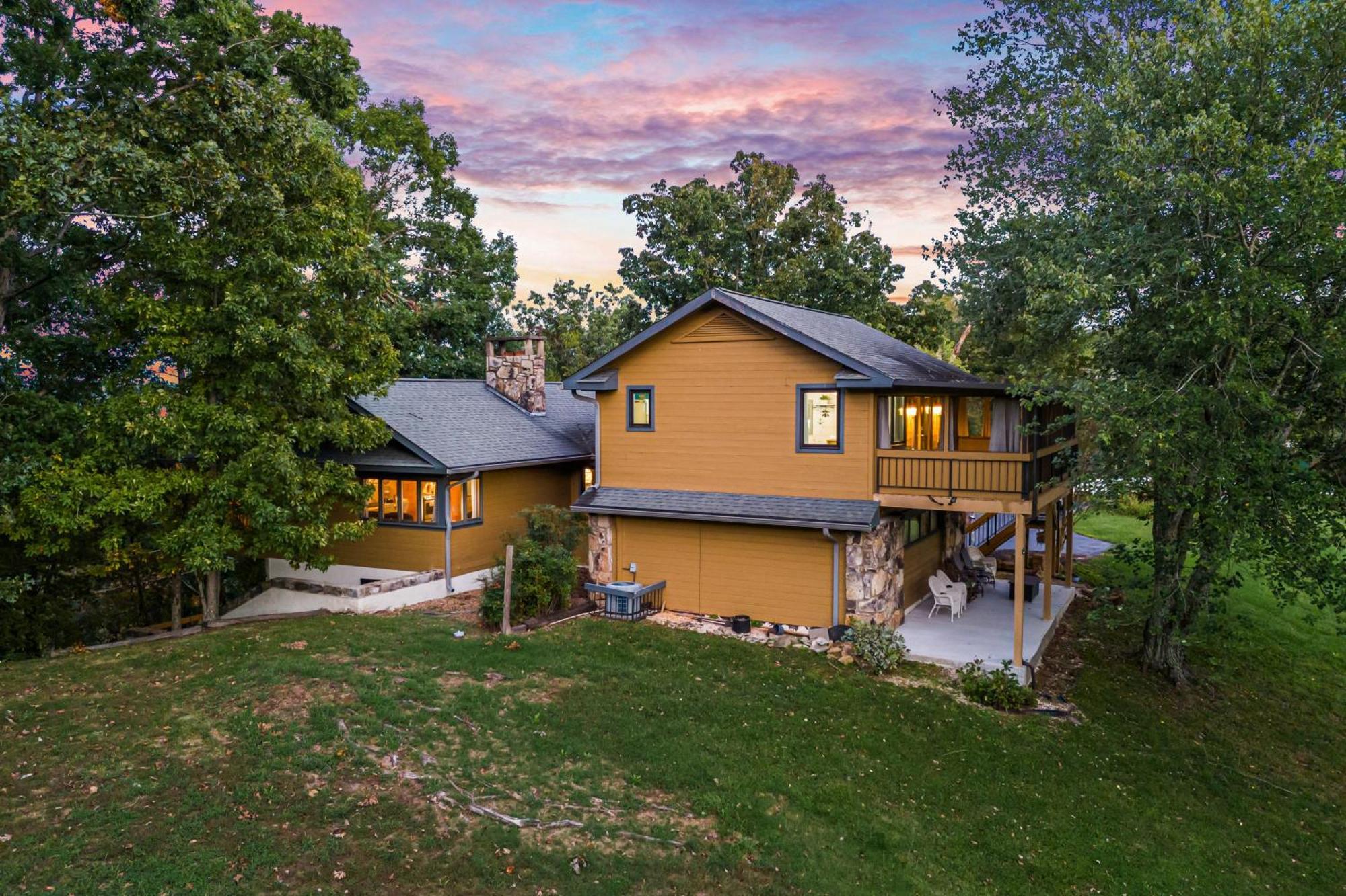Haven On The Pond Villa Pigeon Forge Exterior foto